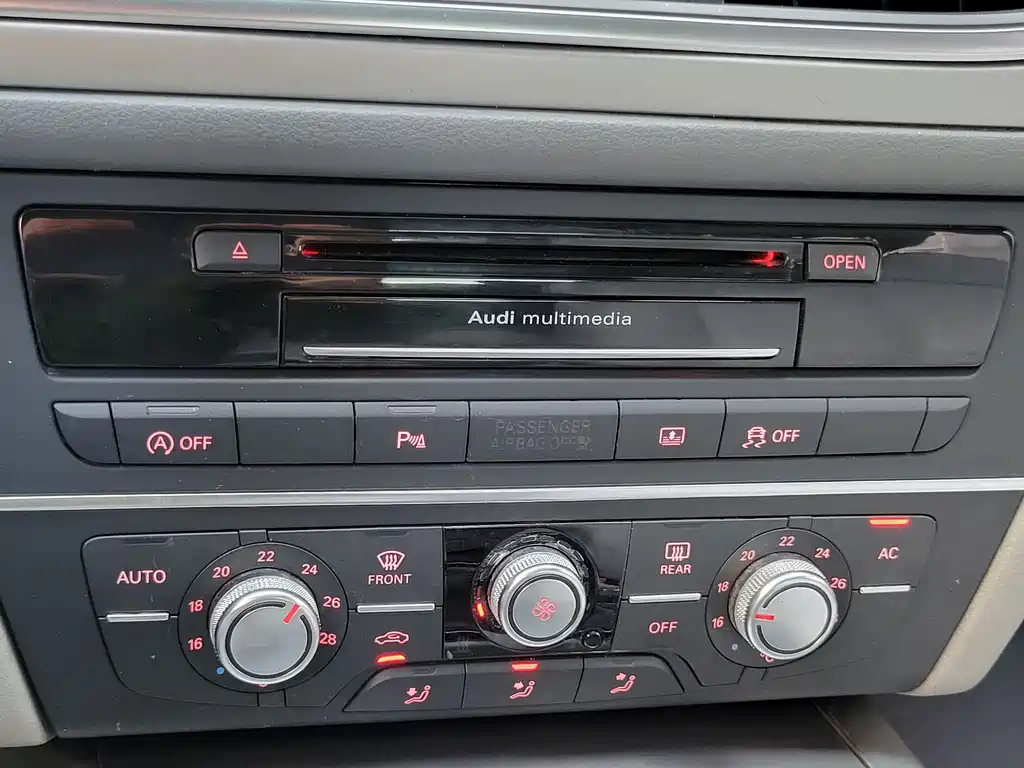 AUDI A6L 2014
