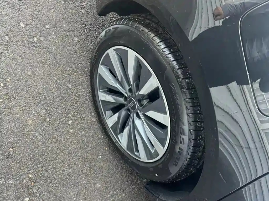 AUDI A6L 2023