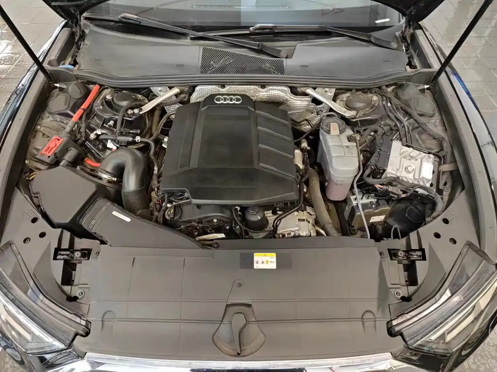 AUDI A6L 2021