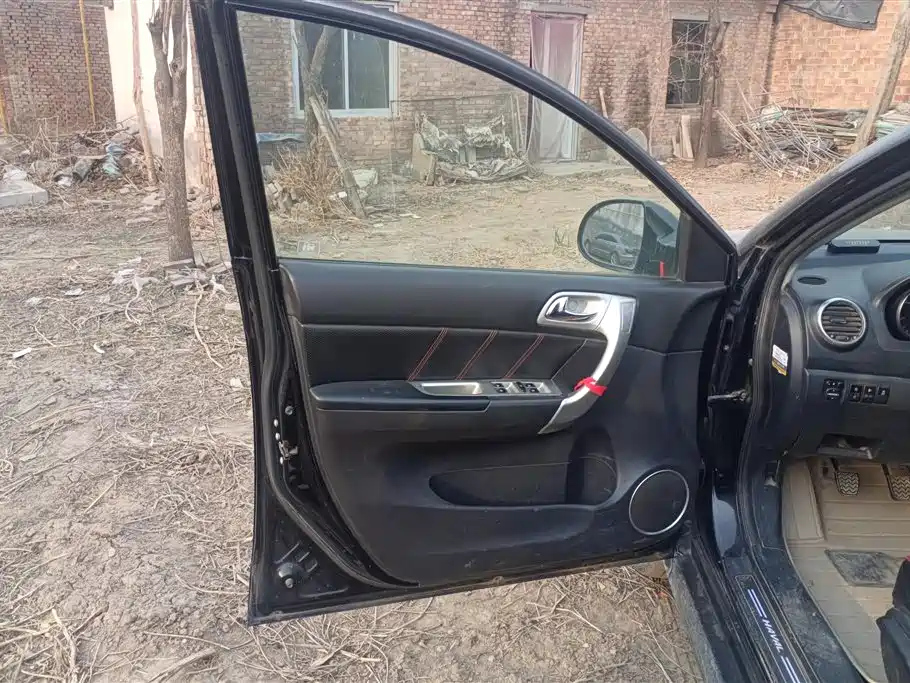 HAVAL H6 2015