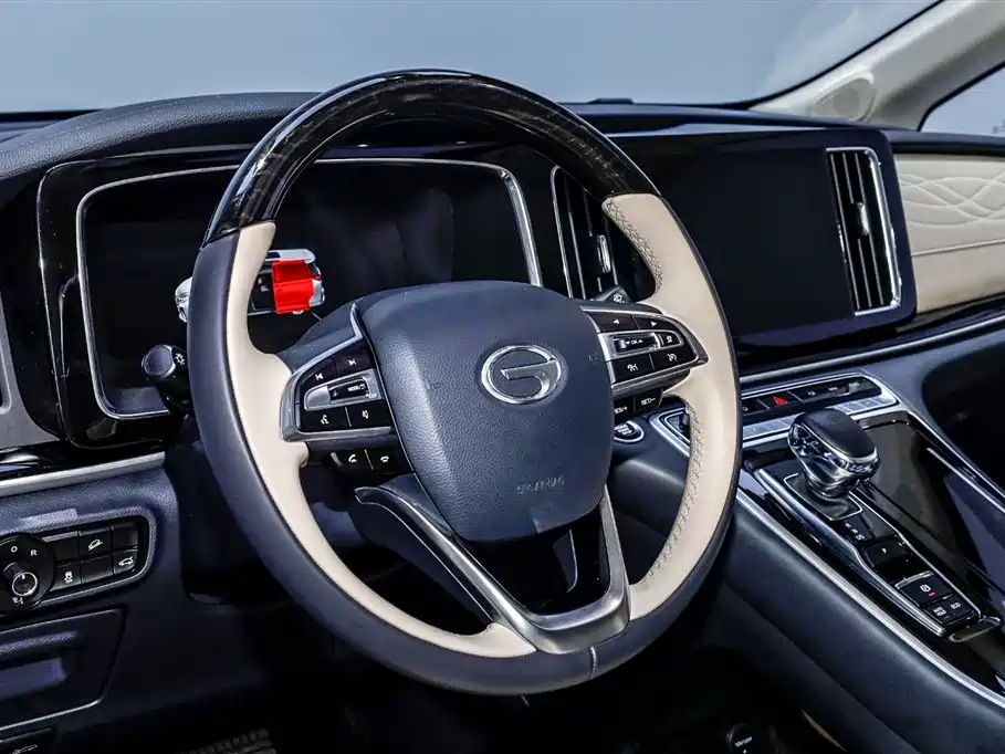 TRUMPCHI M8 2023