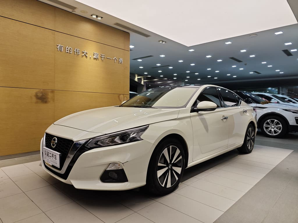 NISSAN TEANA 2021