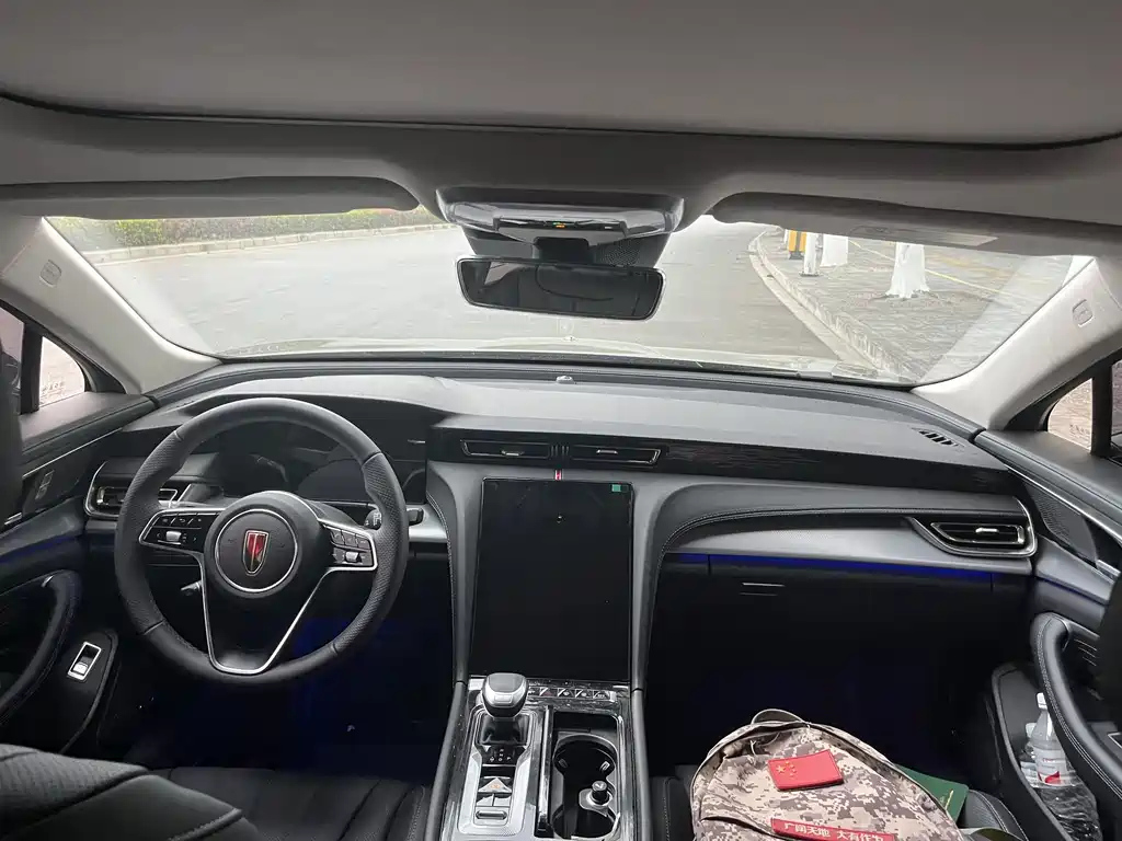 HONGQI H5 2024