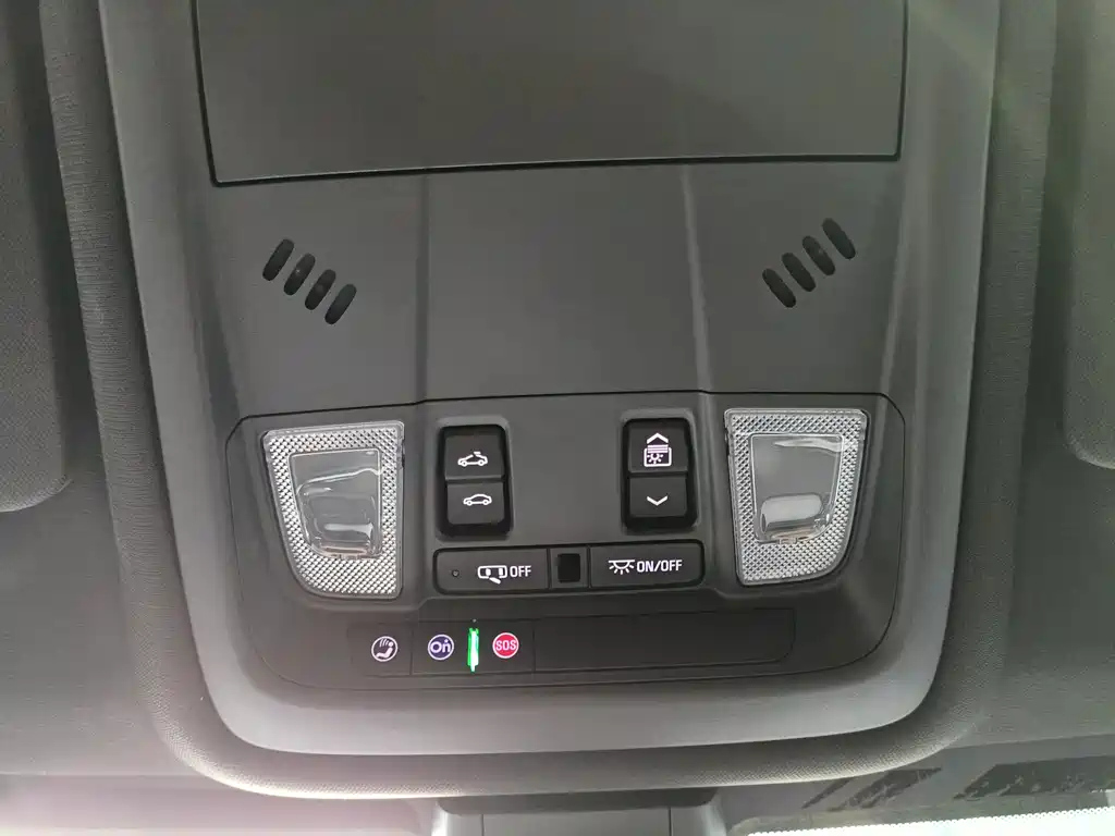 CADILLAC XT5 2020