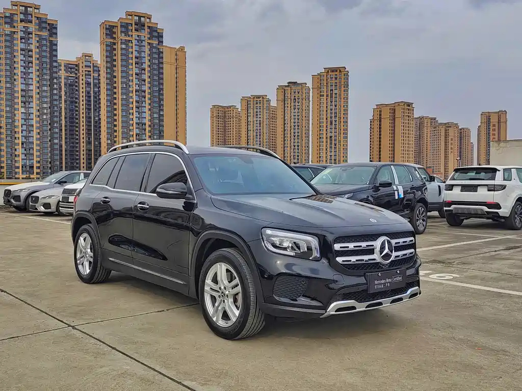 MERCEDES BENZ GLB 2022