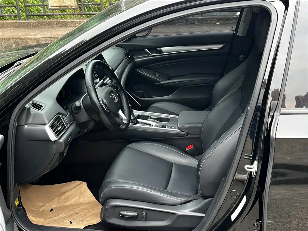 HONDA ACCORD 2021