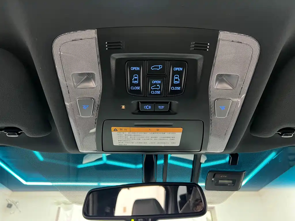TOYOTA ALPHARD 2020