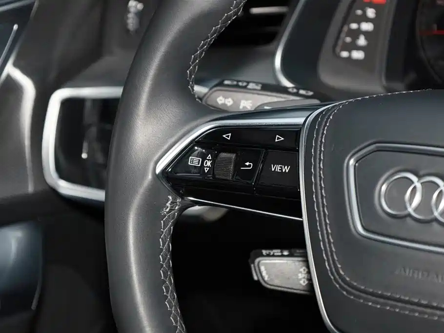 AUDI A6L 2023