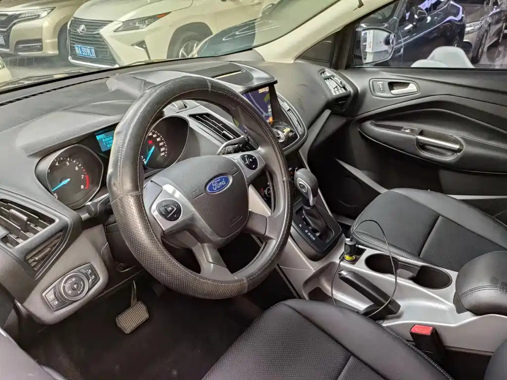 FORD ESCAPE 2016