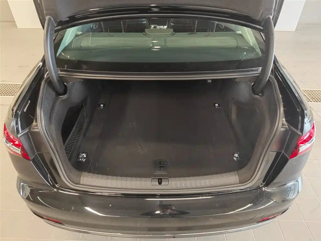 AUDI A6L 2023