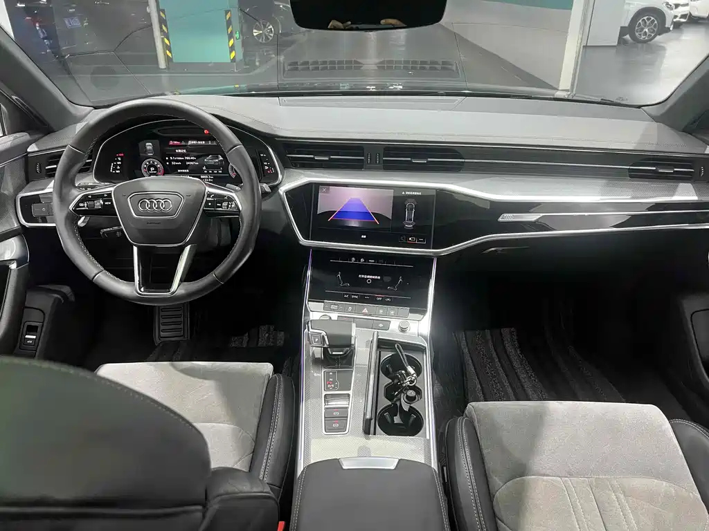 AUDI A6L 2021