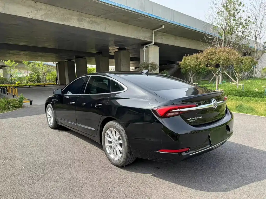 BUICK LACROSSE 2022