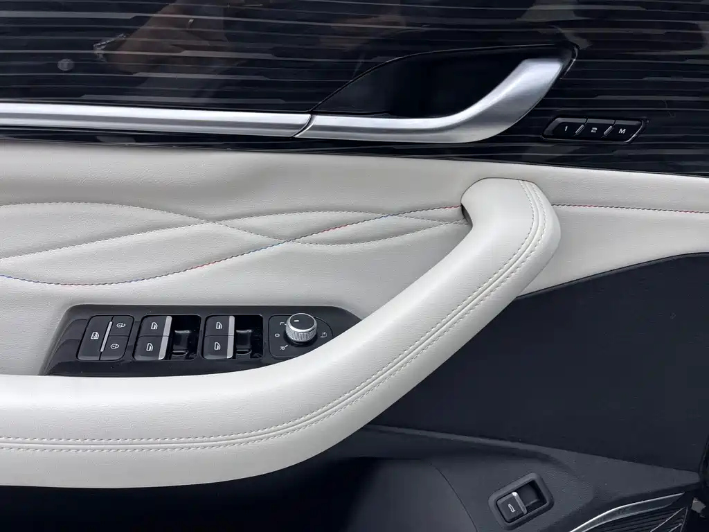 GEELY AUTO MONJARO 2022
