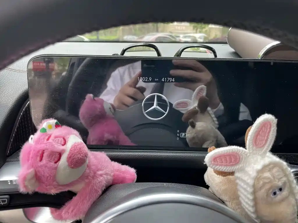 MERCEDES BENZ GLB 2022