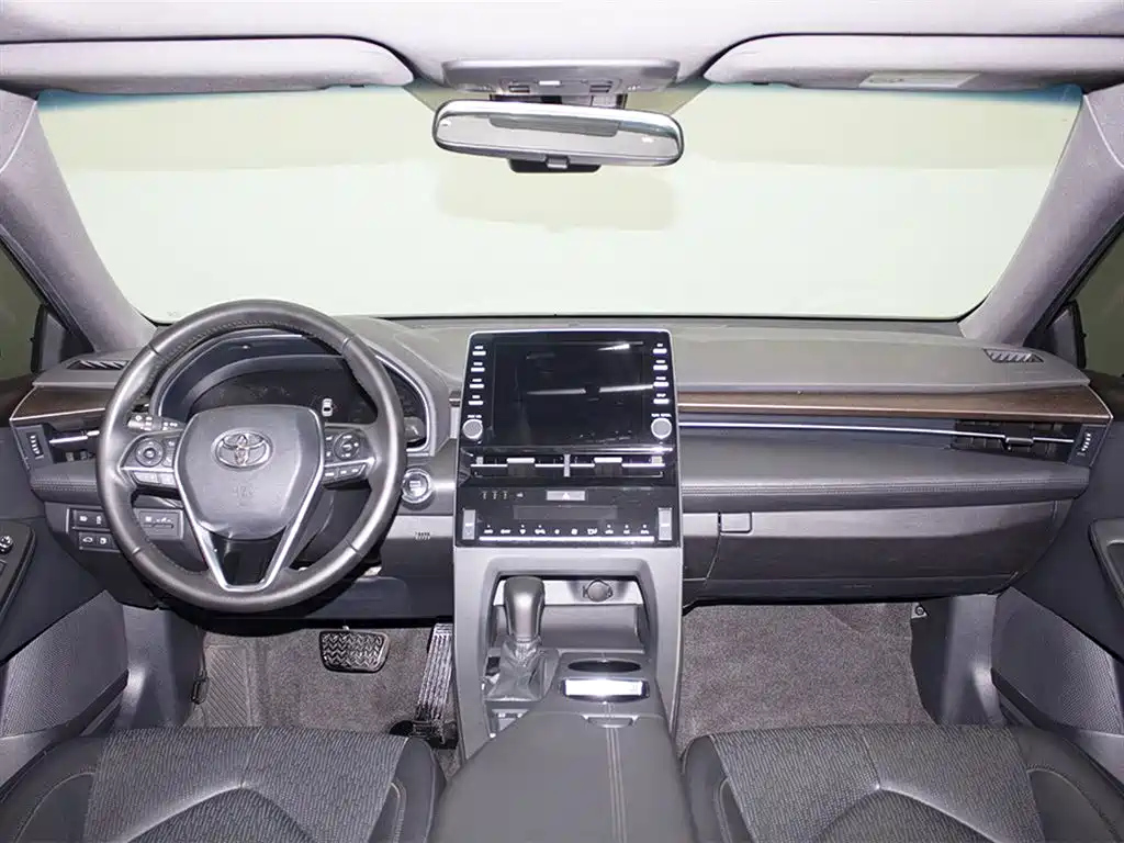 TOYOTA AVALON 2021
