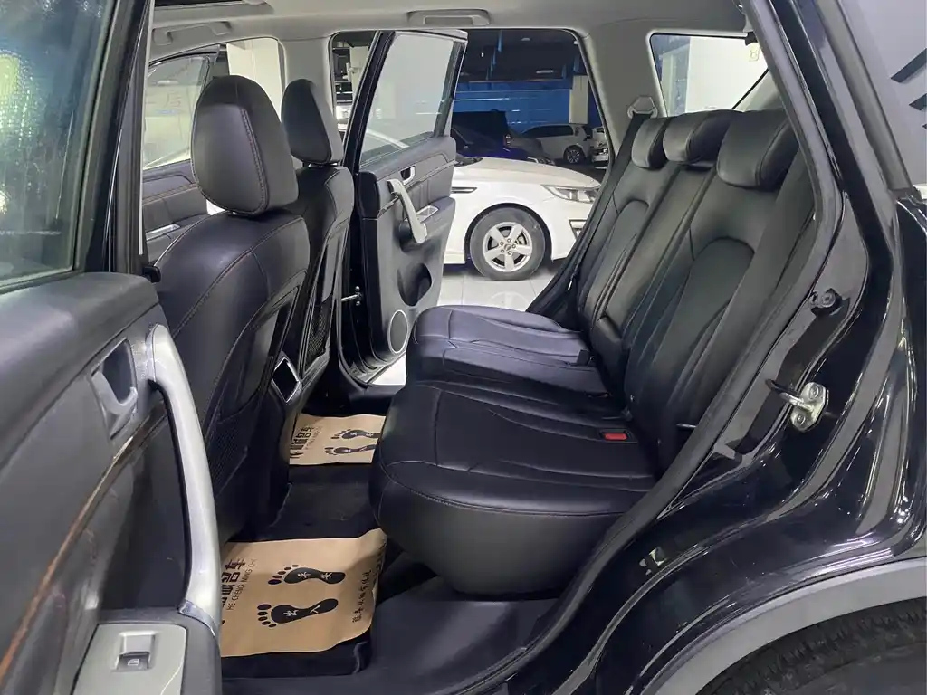 HAVAL H6 2015