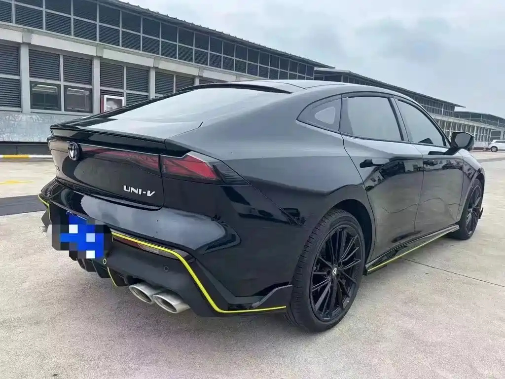 CHANGAN UNI-V 2022