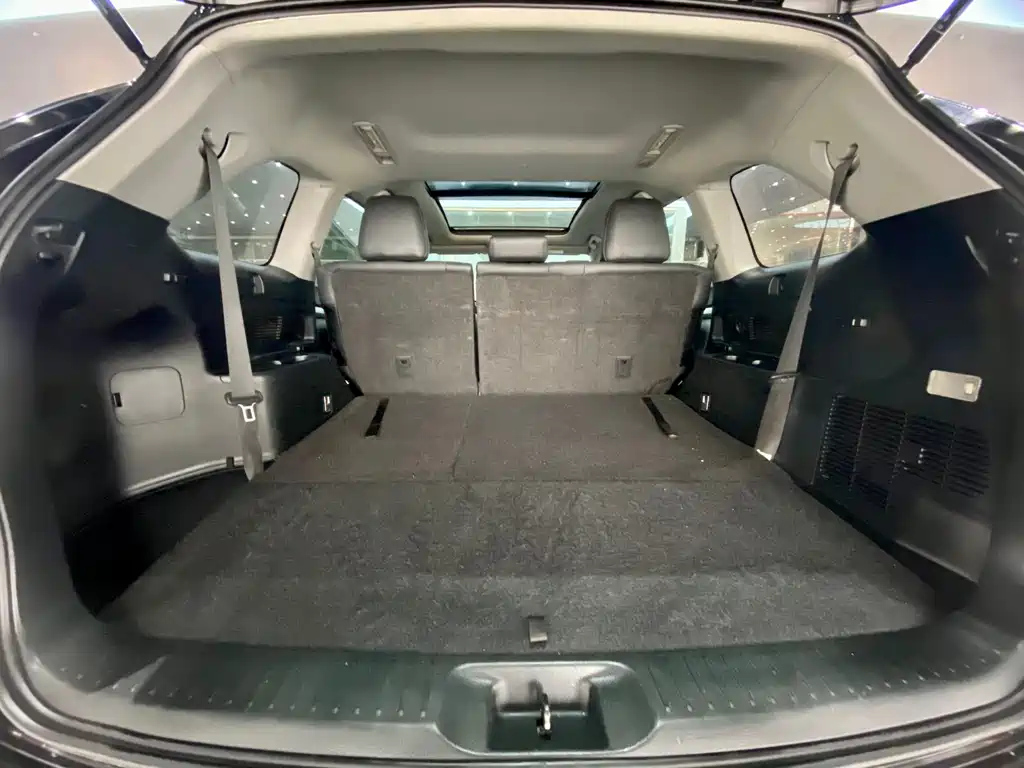 TOYOTA HIGHLANDER 2018
