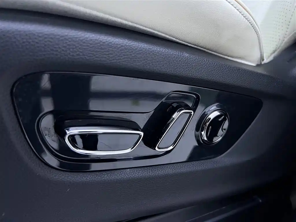 TRUMPCHI M8 2023