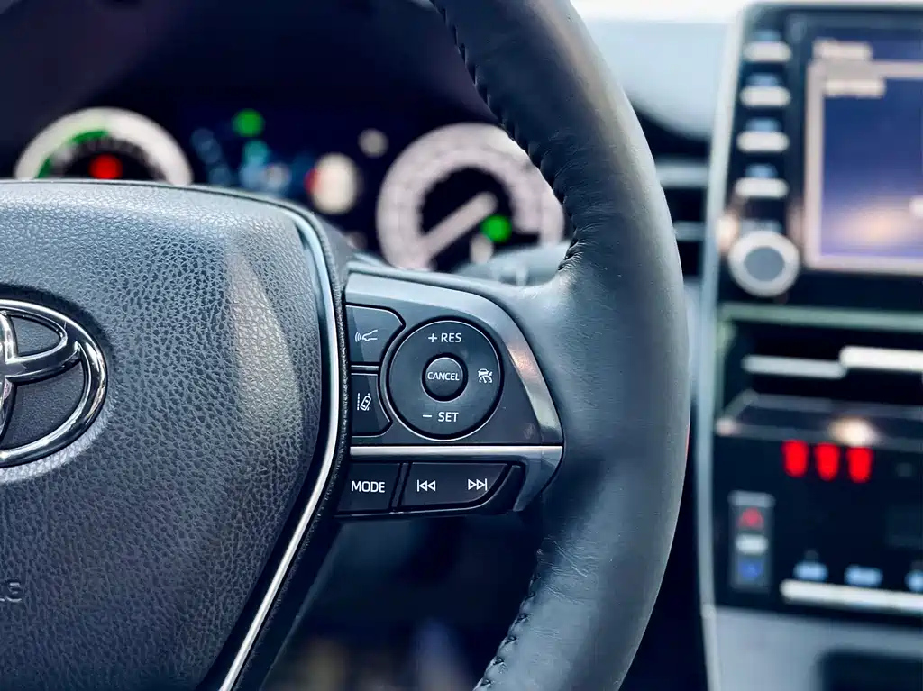 TOYOTA AVALON 2020