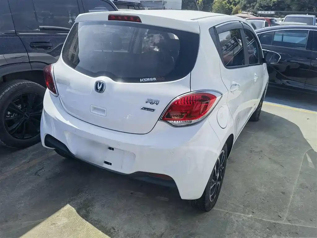CHANGAN BENBEN 2015