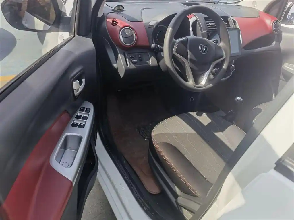 CHANGAN BENBEN 2015