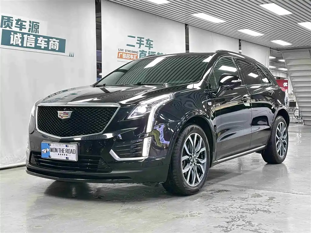 CADILLAC XT5 2022