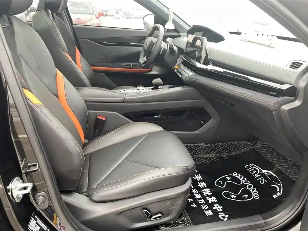 CHANGAN UNI-V 2023