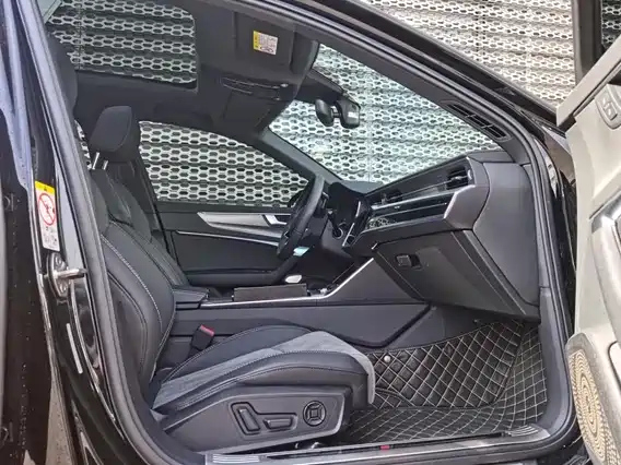AUDI A6L 2021
