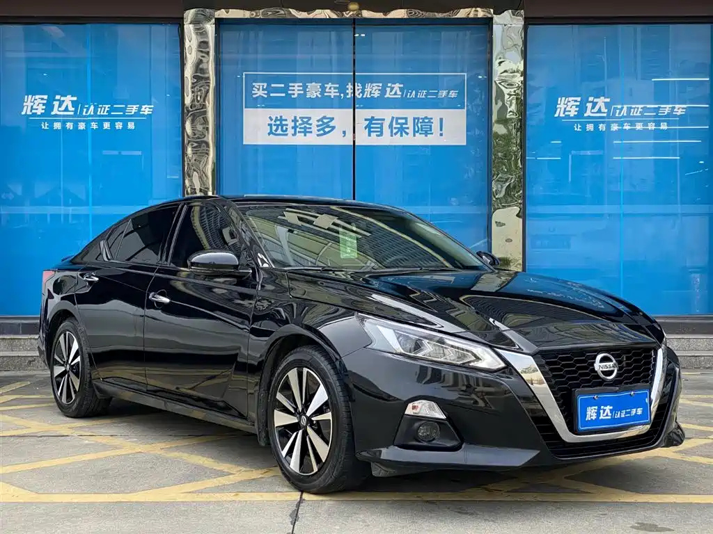 NISSAN TEANA 2022