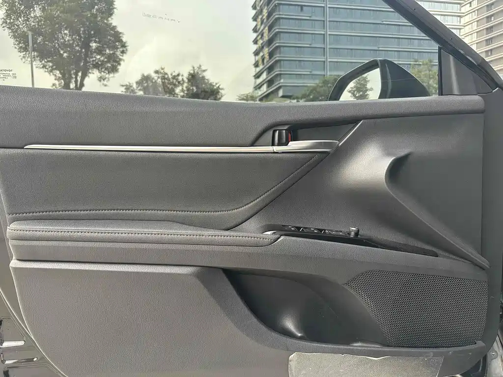 TOYOTA CAMRY 2020