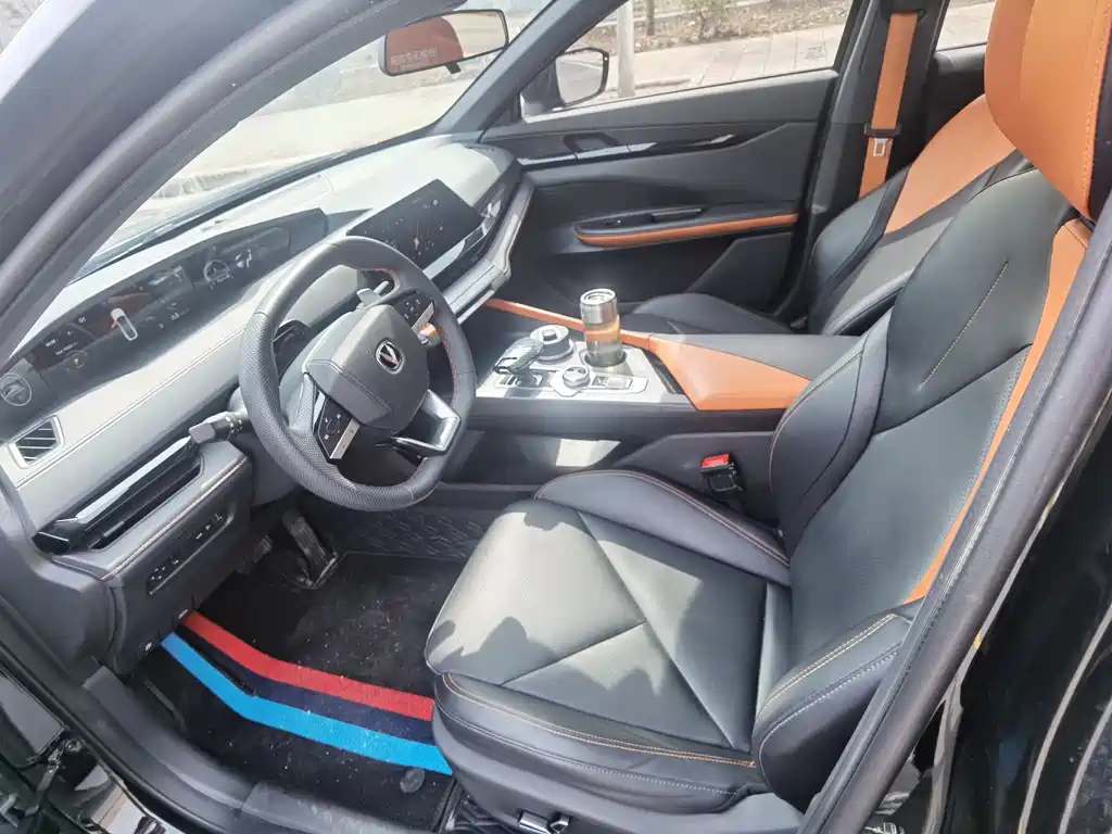 CHANGAN UNI-V 2023