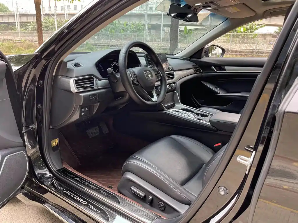 HONDA ACCORD 2020
