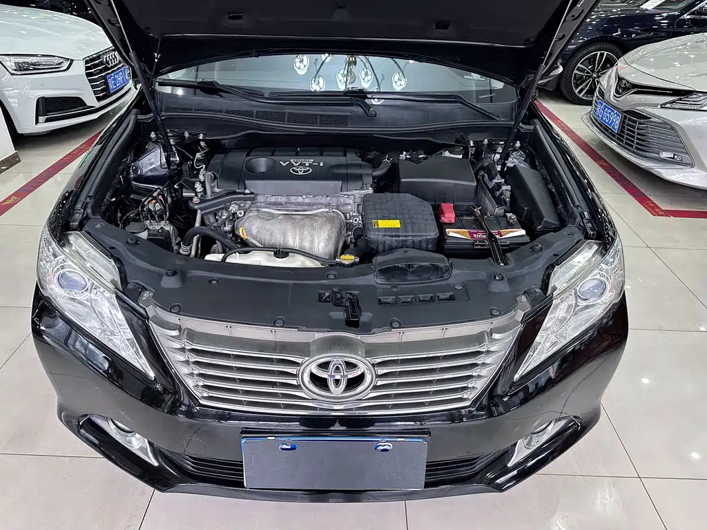 TOYOTA CAMRY 2014