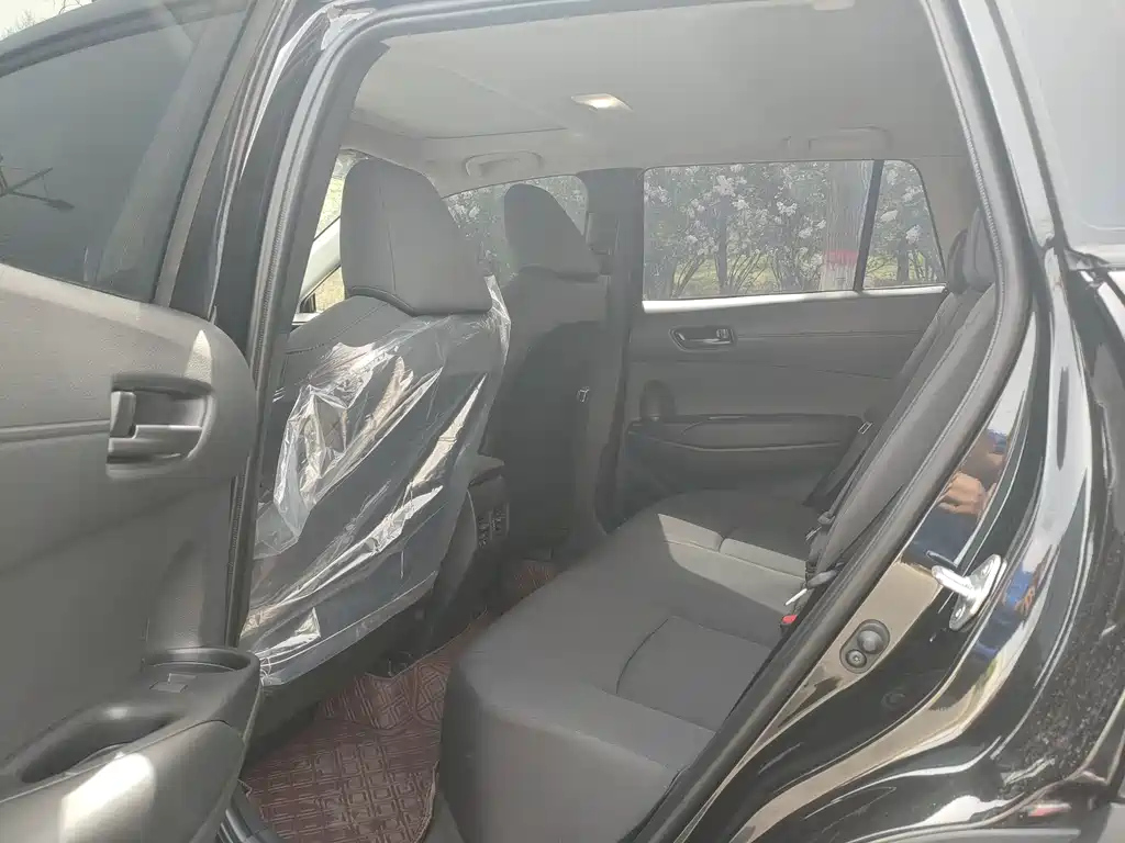 TOYOTA COROLLA CROSS 2024