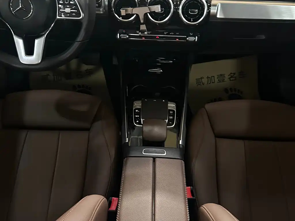 MERCEDES BENZ GLB 2020