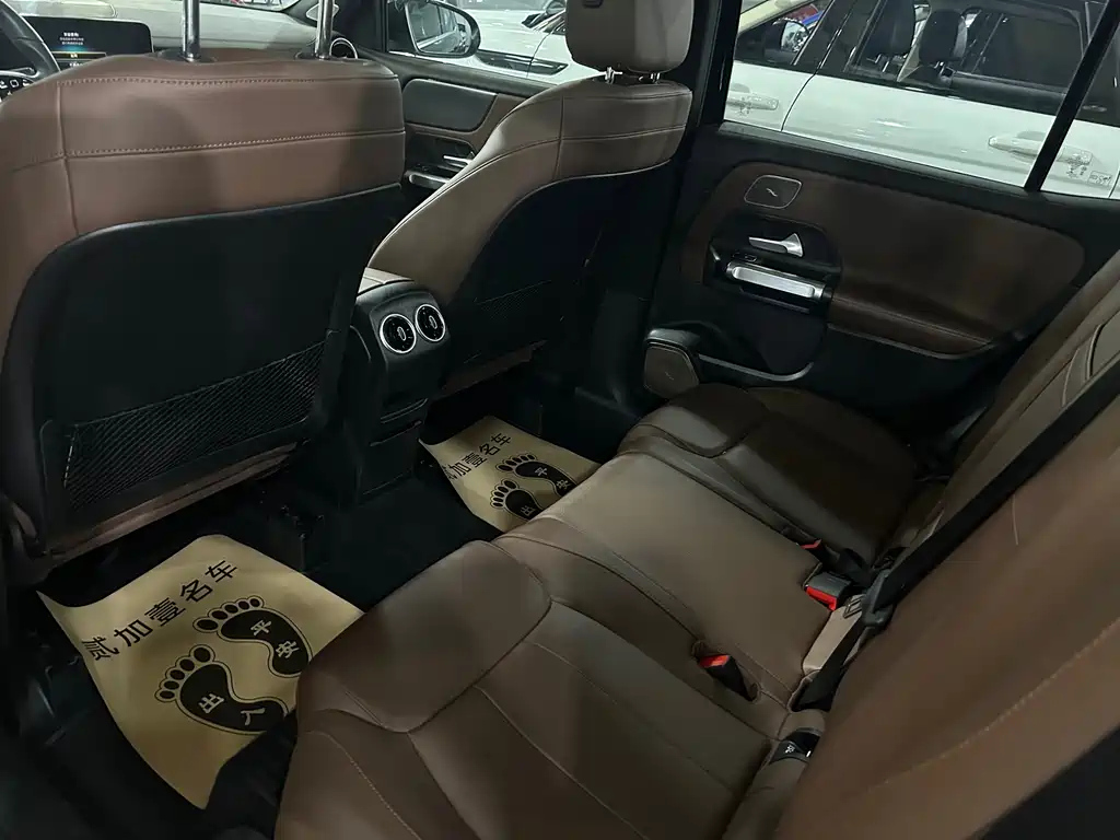 MERCEDES BENZ GLB 2020