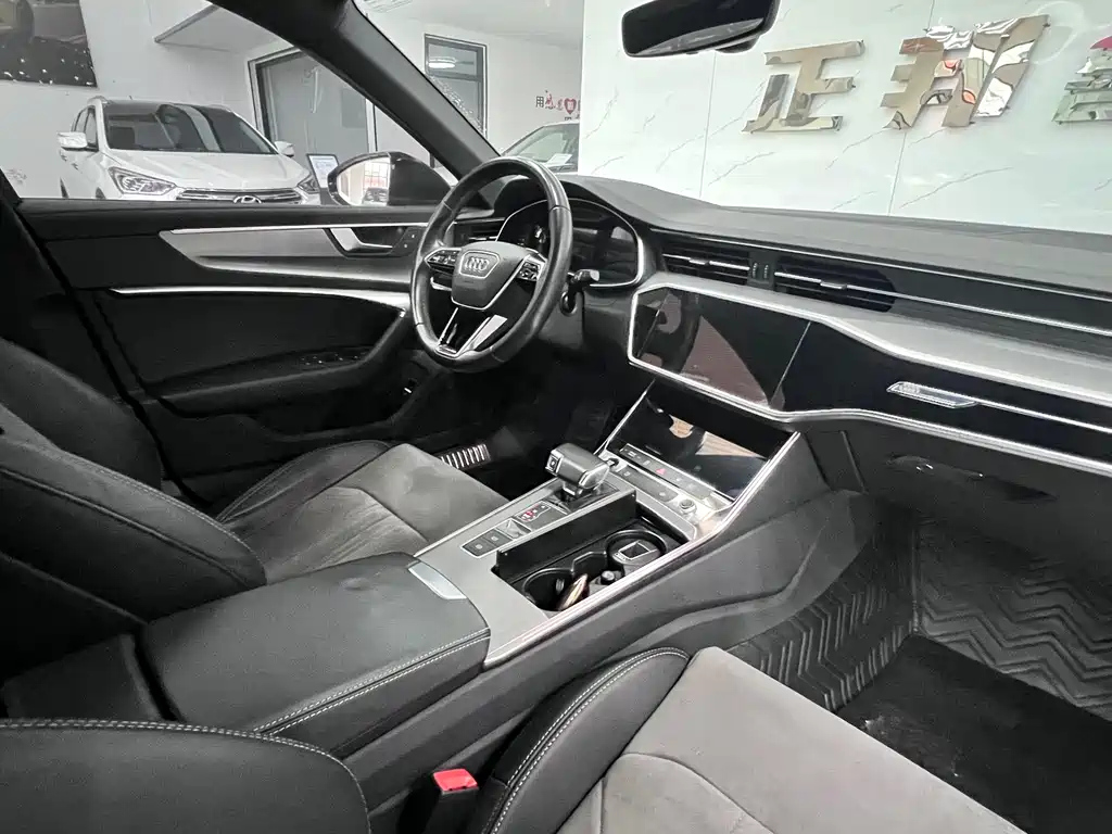 AUDI A6L 2021