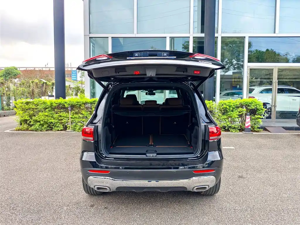 MERCEDES BENZ GLB 2022