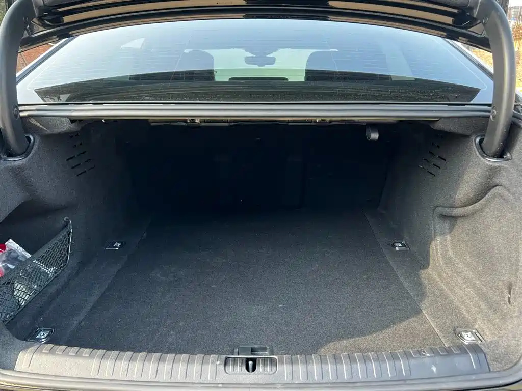 AUDI A6L 2021