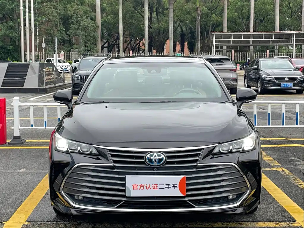 TOYOTA AVALON 2019