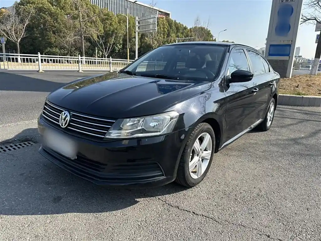 VOLKSWAGEN LAVIDA 2017