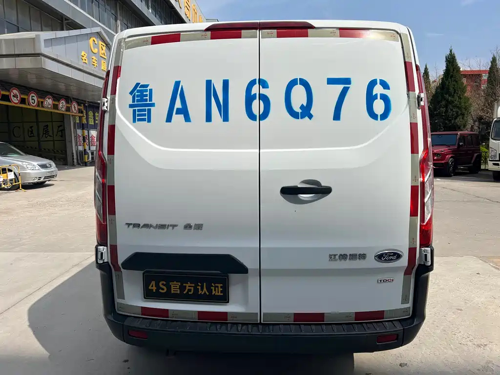 FORD TRANSIT 2019