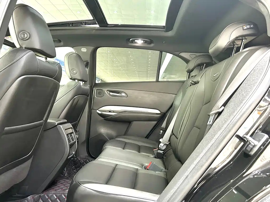 CADILLAC XT4 2020