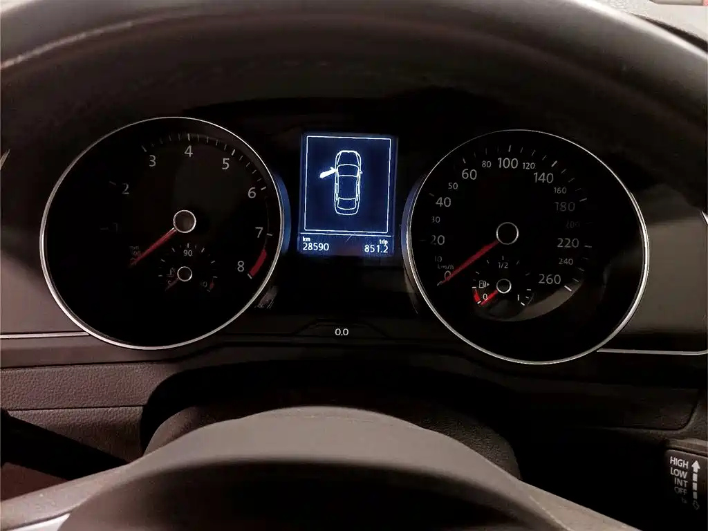 VOLKSWAGEN MAGOTAN 2023