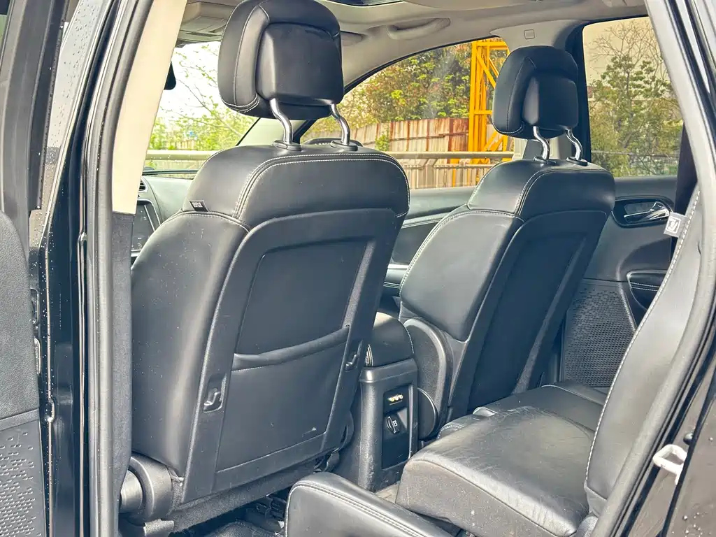 DODGE JCUV 2014