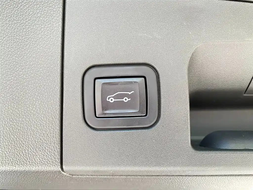 CADILLAC XT5 2022