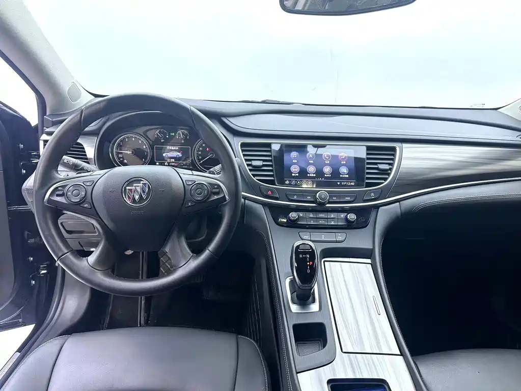 BUICK LACROSSE 2022