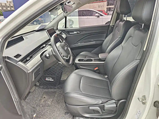 NETA AUTO V 2022 YEAR 400 LITE 2022