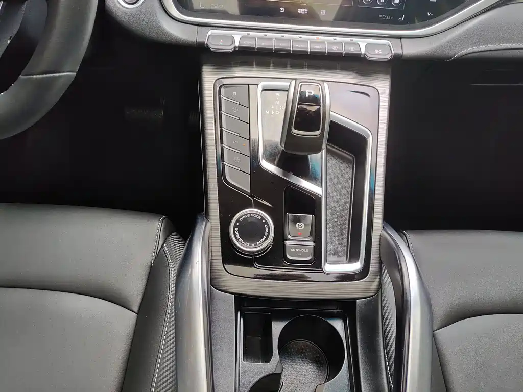 GEELY AUTO BOYUE 2021